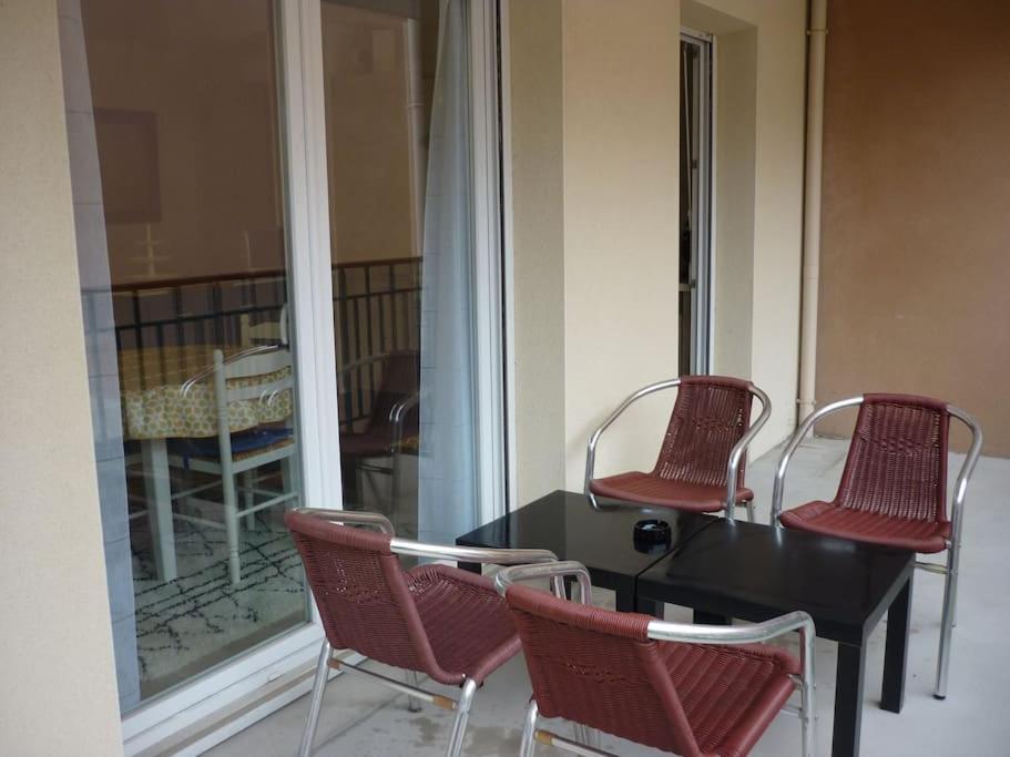 T3 De 70 M2 Idealement Situe Avec Garage Saint-Malo Esterno foto
