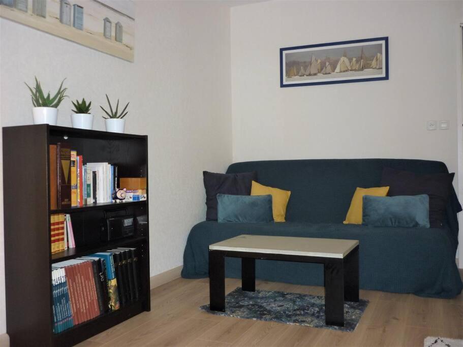 T3 De 70 M2 Idealement Situe Avec Garage Saint-Malo Esterno foto